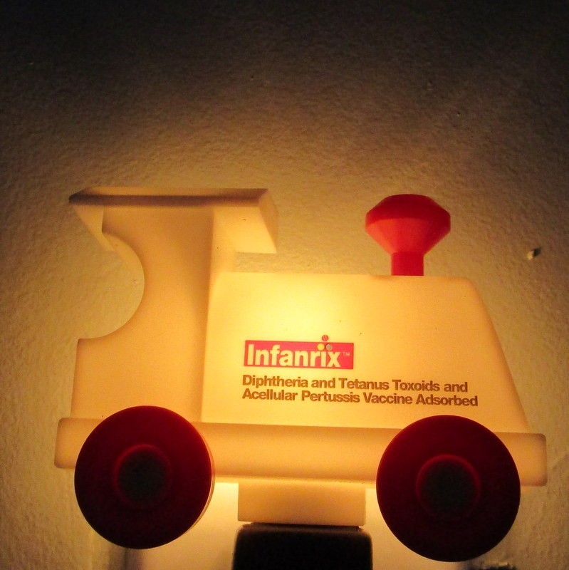 1997 PharmaDesign Infanrix Train Night Light Drug Rep Pharmaceutical Collectible
