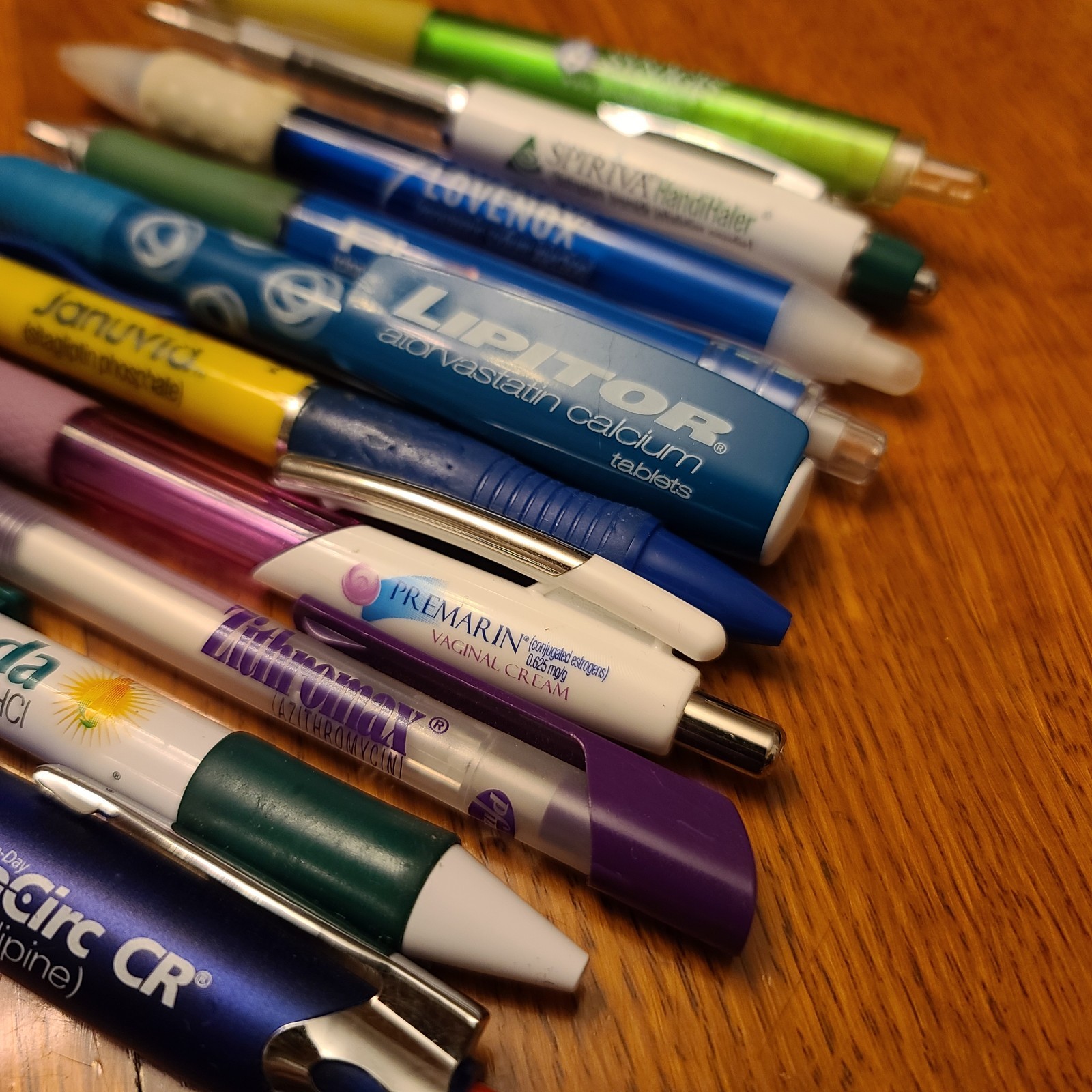 Lot Of 10 Vintage Pharmaceutical Drug Rep Pens Drugs Pharmacy Rx Pen