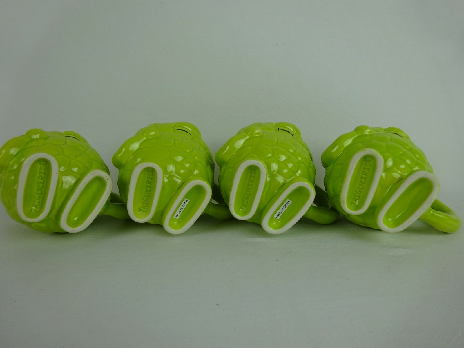 Actos Pharmaceutical Coffee Cup ~Lot of 4 Triglyceride Mugs ~Green Funky Cool ~*