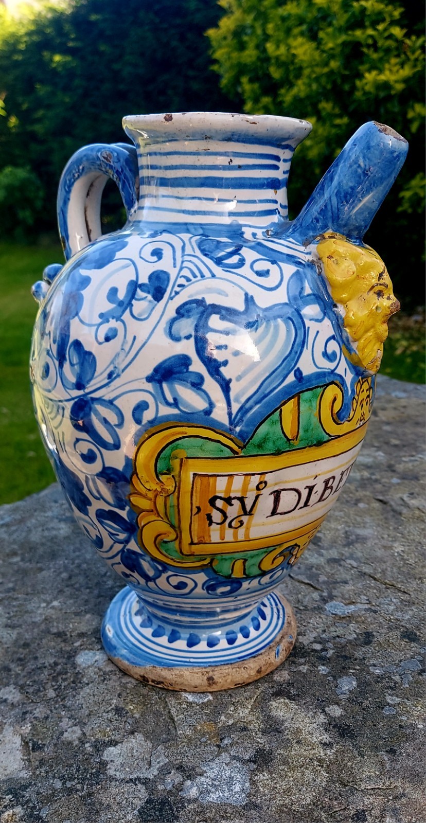 Rare Early 18th-Century Italian Savona Majolica Apothecary Pharmacy Wet Drug Jar