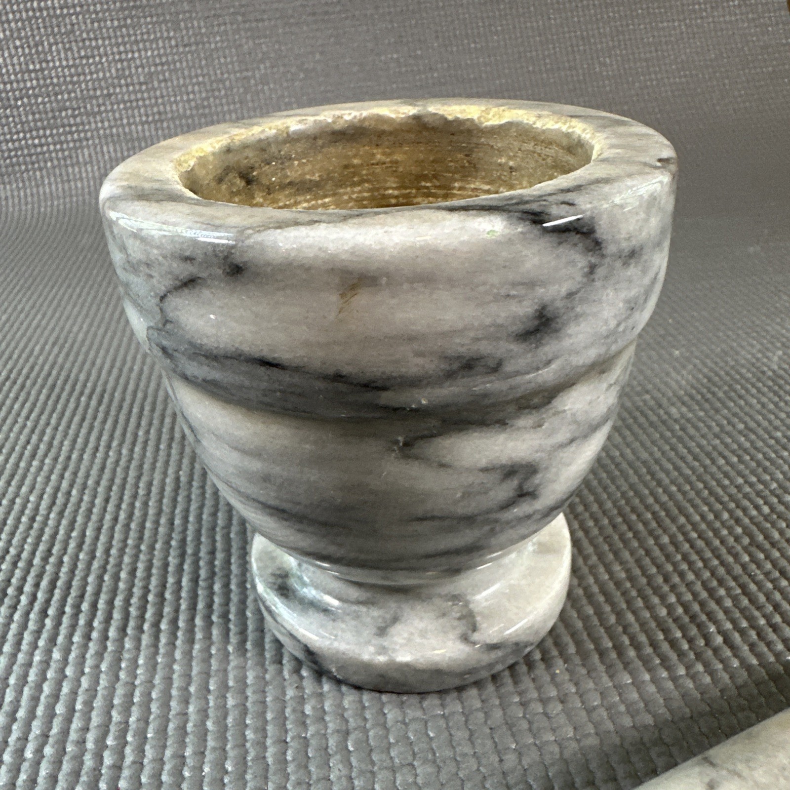 VINTAGE MORTAR IN MARBLE STONE & PESTLE TO COOK OR APOTHECARY GRINDING TOOL