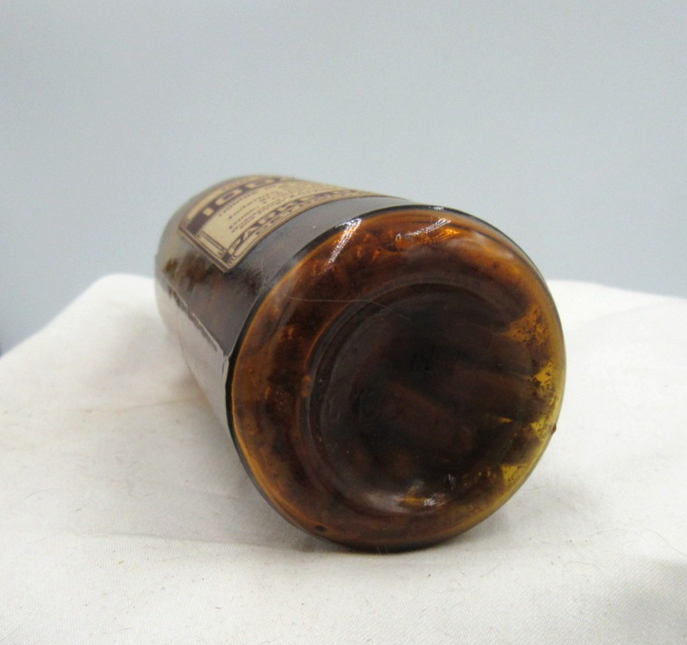 BW – 1890’s Parke, Davis & CO IODALBIN Detroit Mich 5 ” Medicine bottle