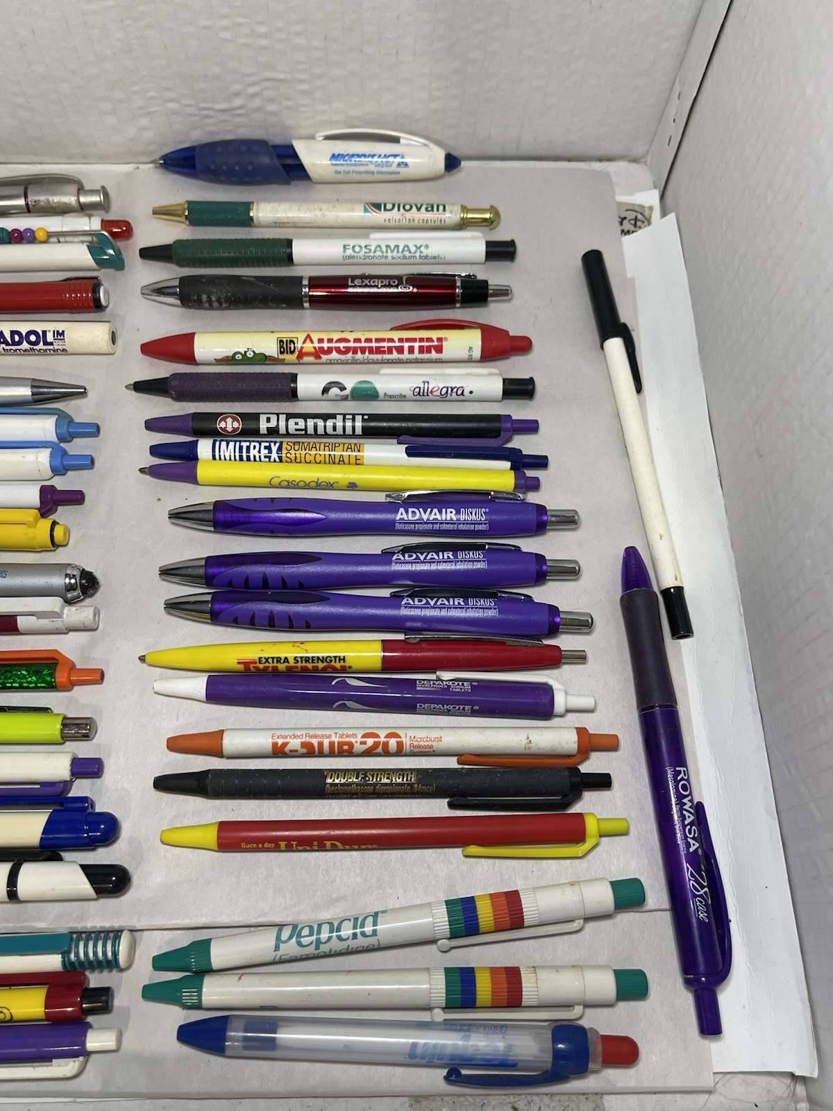 Vintage Pharmaceutical Drug Rep Advertising Pen Lot 50+ Pens & Pencils
