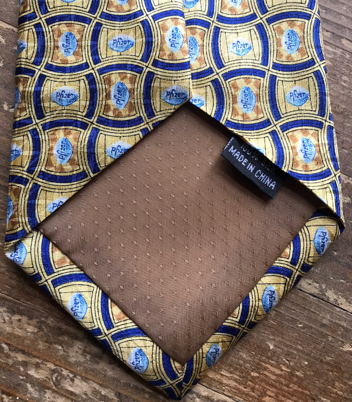 PFIZER VIAGRA TIE PHARMACEUTICAL DRUG REP GOLD BLUE