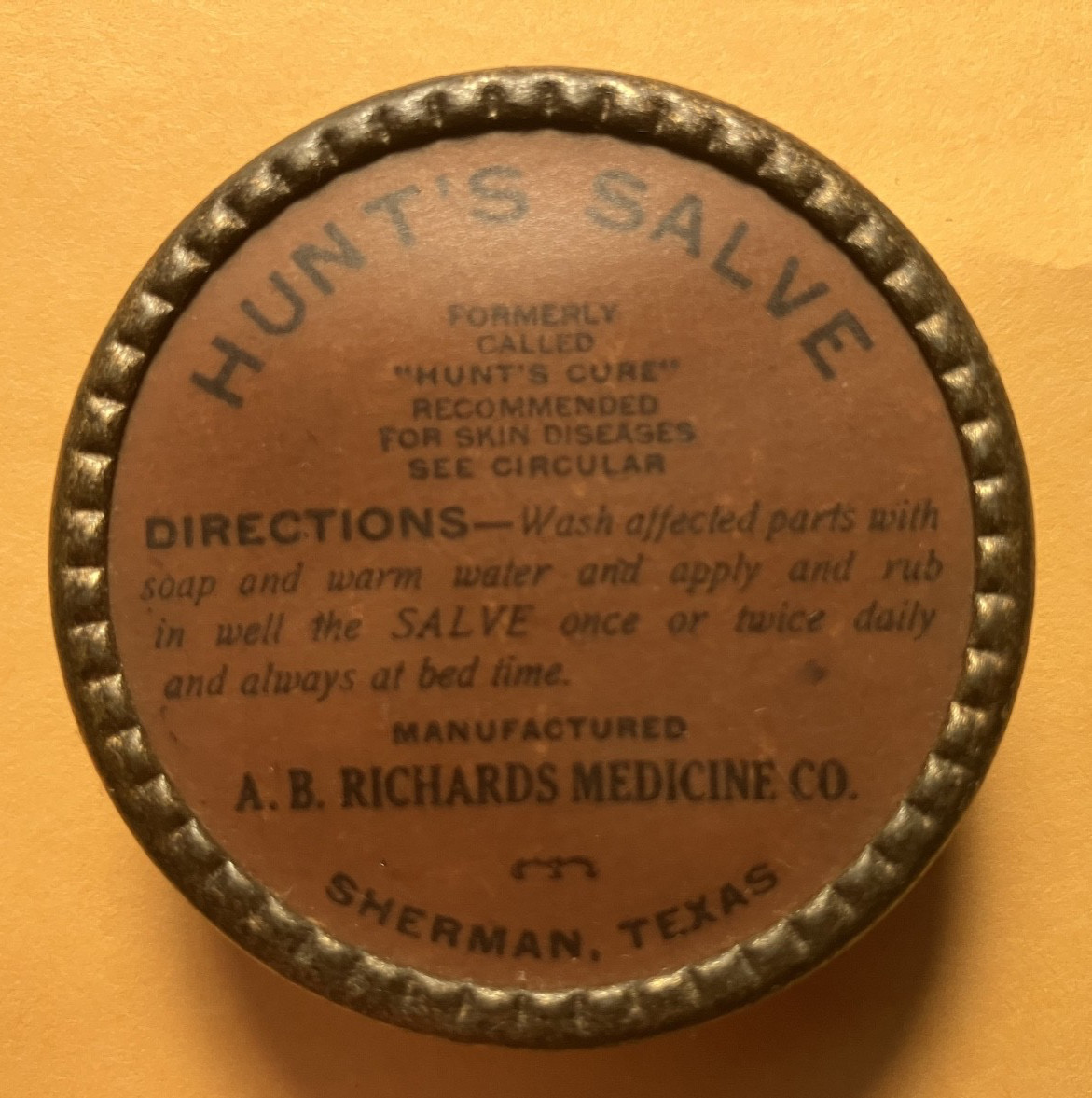 Vintage Hunt’s Salve Tin – A. B. Richards Medicine Co. – Unopened