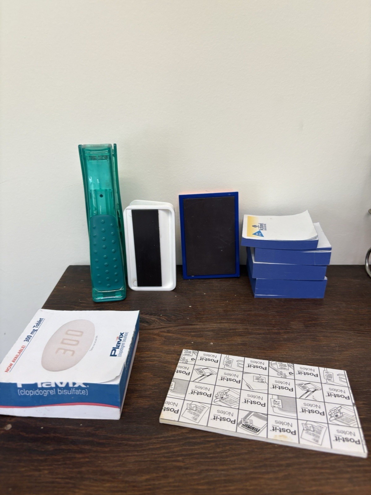 Drug Rep Pharmaceutical Advertising Lot Sticky Notes, Magnetic Clips & Stapler