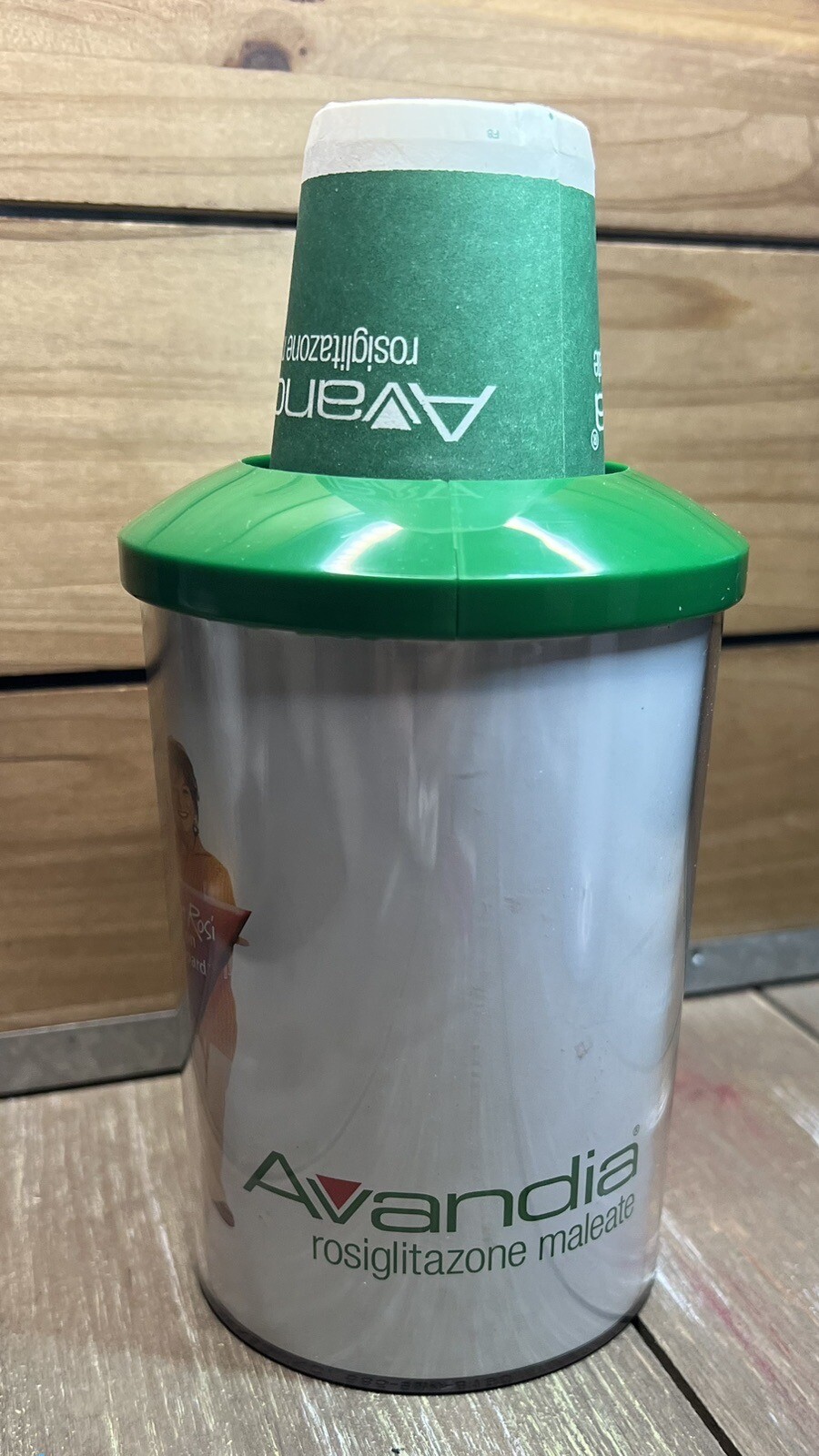Drug Rep Avandia Pharmaceutical Paper Rinse Cup Dispenser Plastic 7”