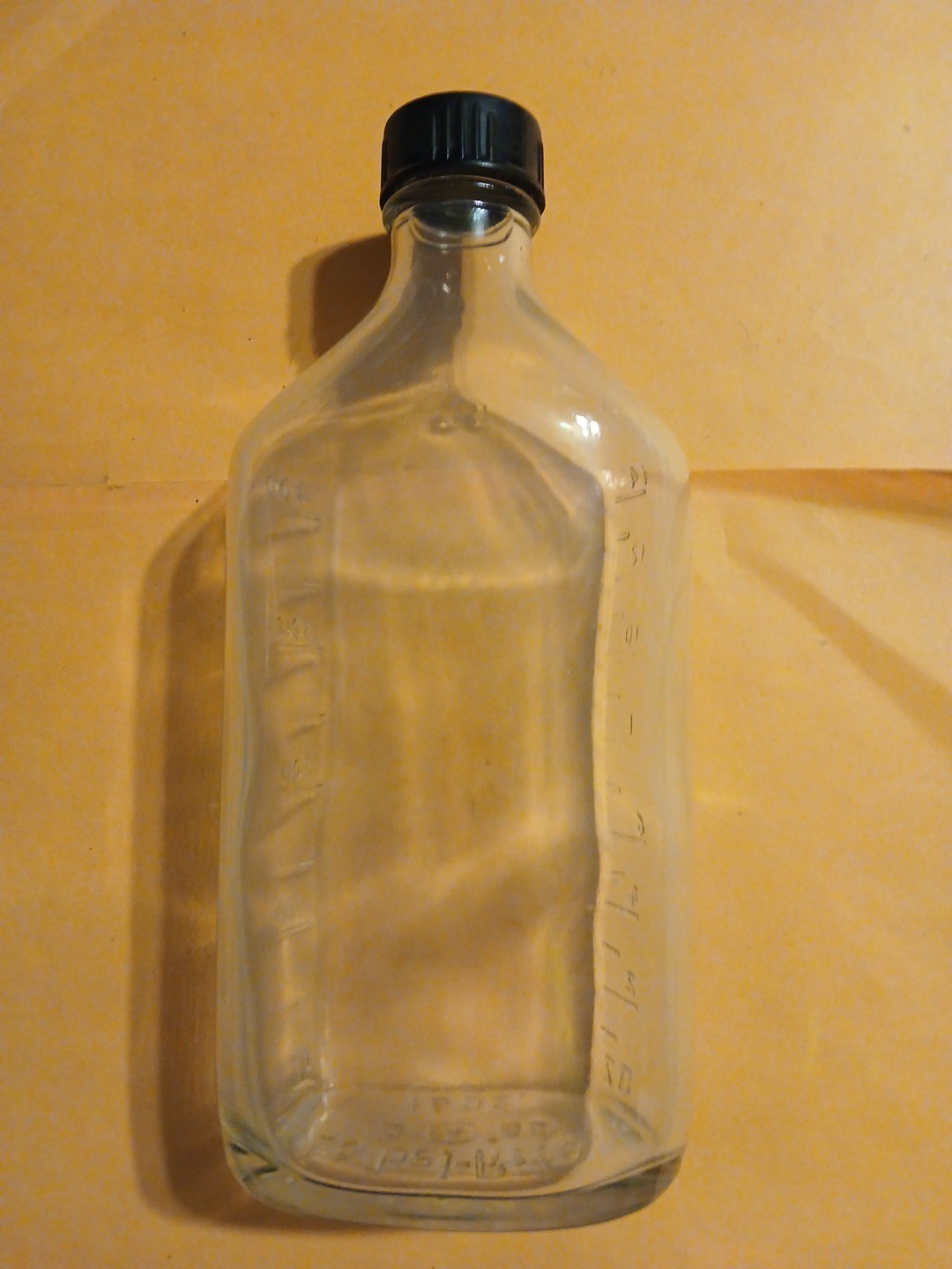 Vintage Label-Rite 16 oz Glass Bottles Caps Pharmacy Graduated Embossed