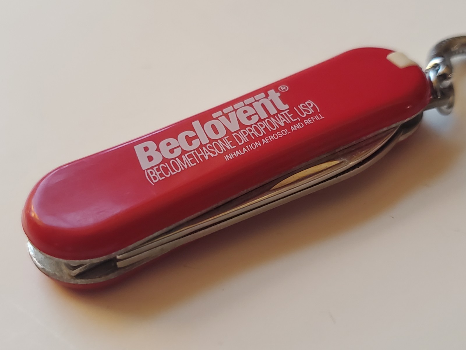 Beclovent Pocket Knife Keychain Drug Rep Pharmaceutical Advertising