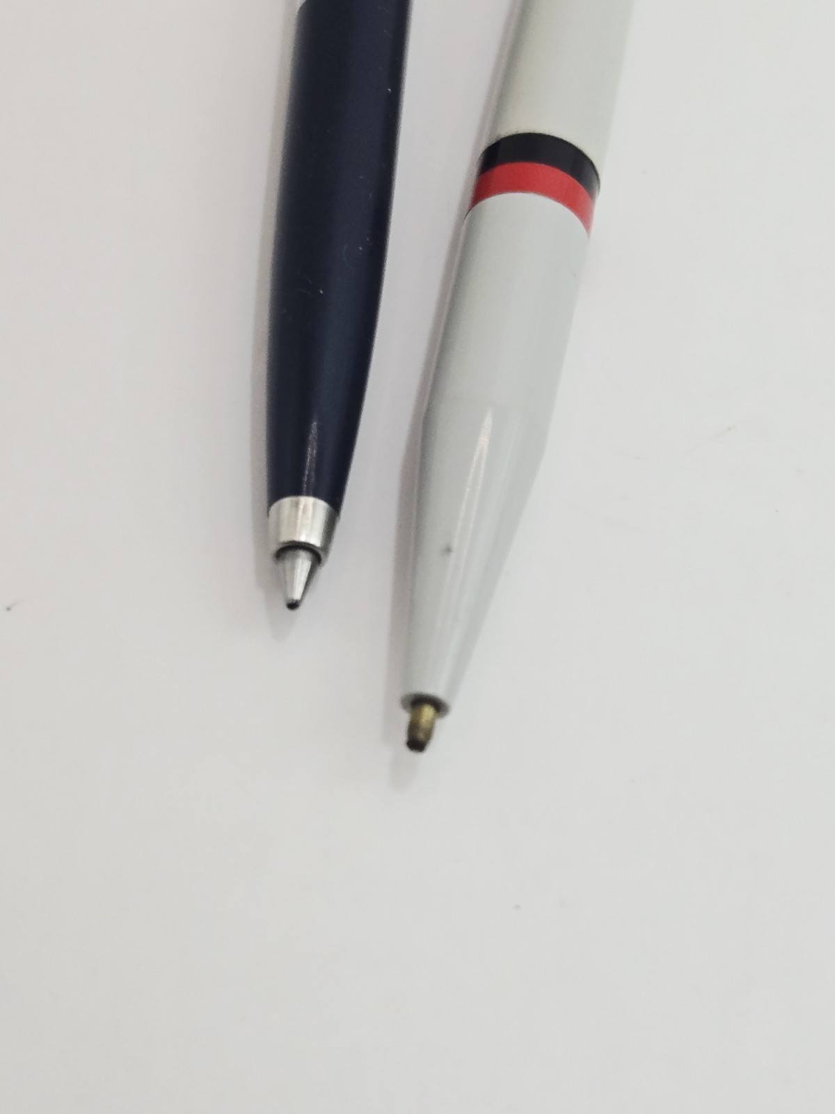 Vintage UPJOHN Medical Company Memorabilia Ball Point Pens Non Working