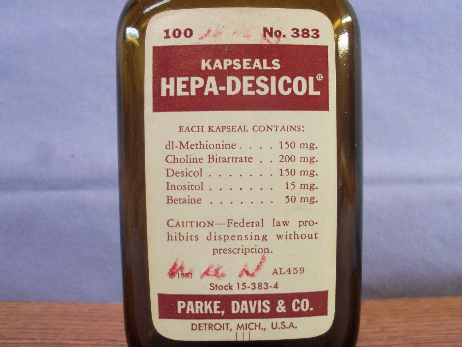 Pair of set Desicol & Hepa-Desicol bottles