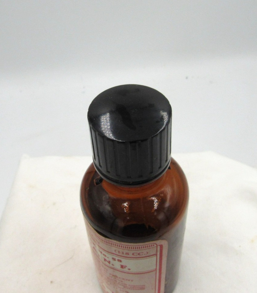 1950’s Eli Lilly Tincture Lobelia Indianapolis 5 1/4 Amber Medicine bottle