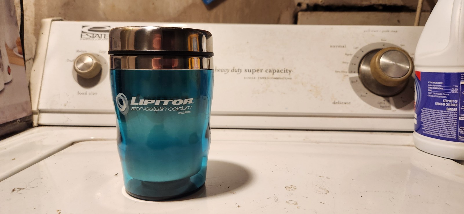 LIPITOR Pharmaceutical mini tumbler Mug Drug Rep Pfizer