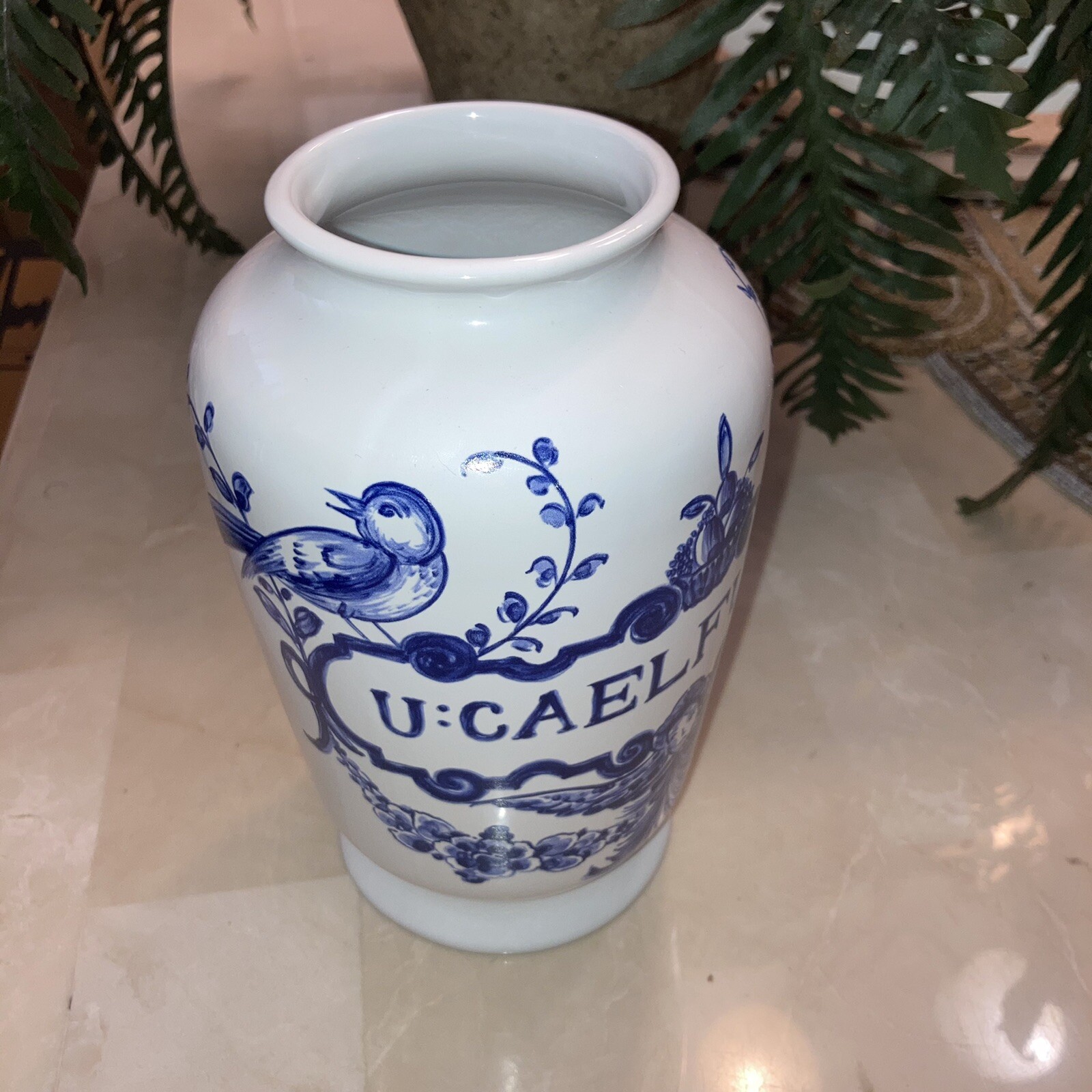 Vintage LILLY Drug Blue White Ceramic Pharmacy Apothecary Jar Vase U:CAELFUL:FO