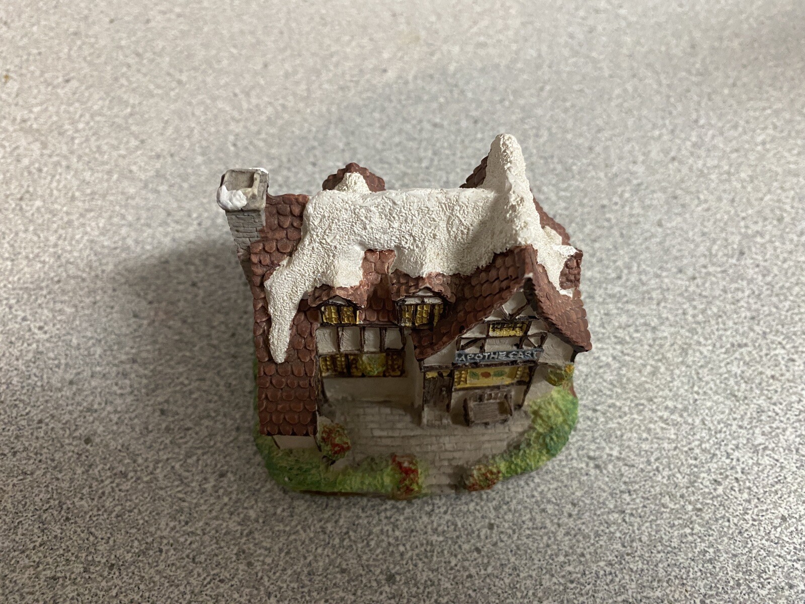 Vintage1992 Cornwall Collectors Society Bingly Apothecary Resin Pharmacy Cottage