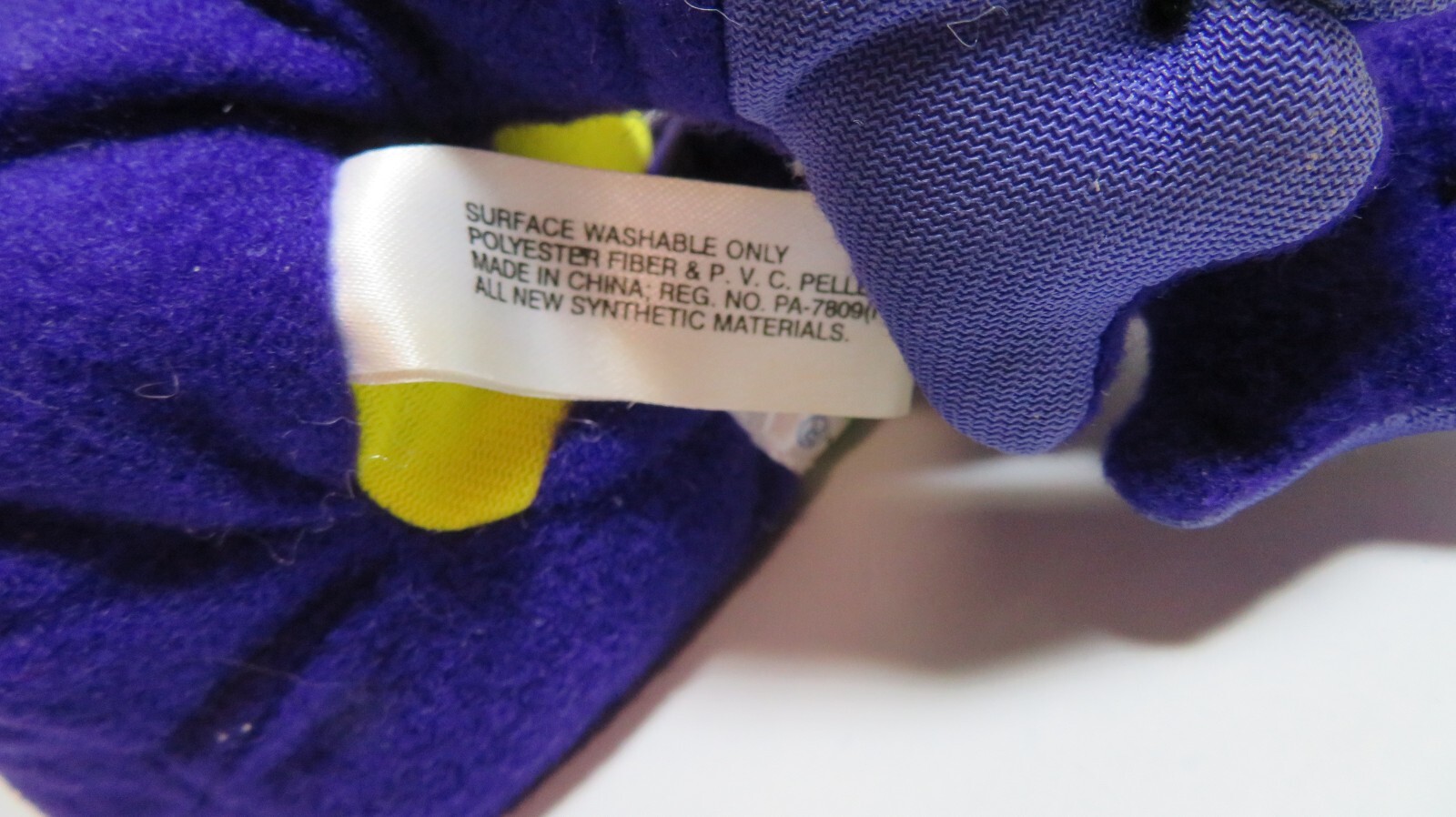 1998 ZYRTEC Purple Plush Gorilla Monkey Stuffed Toy Pharma Promo Advertisement