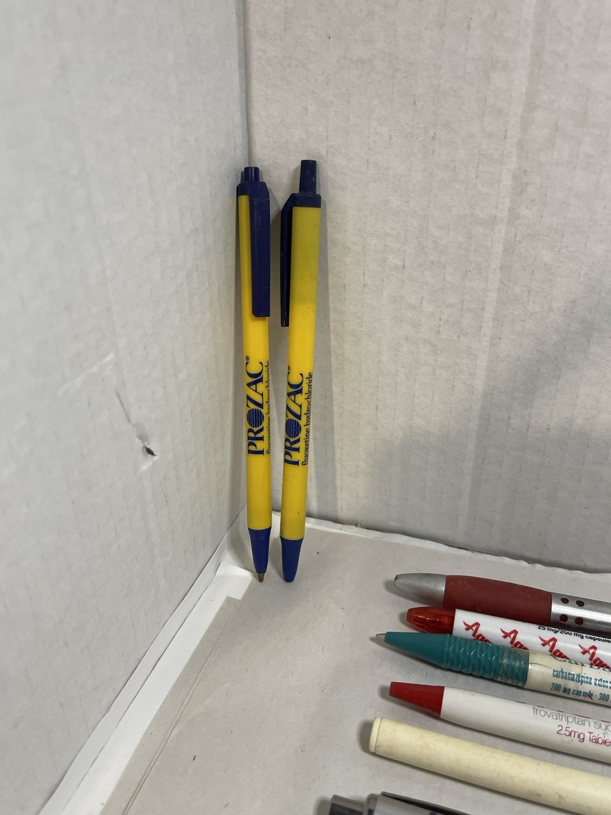 Vintage Pharmaceutical Drug Rep Advertising Pen Lot 50+ Pens & Pencils
