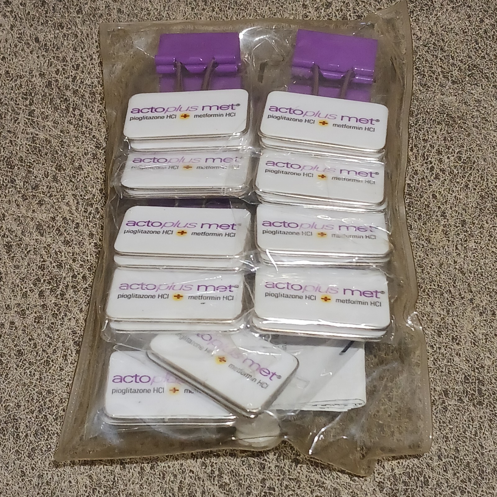 10 Drug Rep ACTOPLUS MET Pharmaceutical Small Binder Clips New! NOS