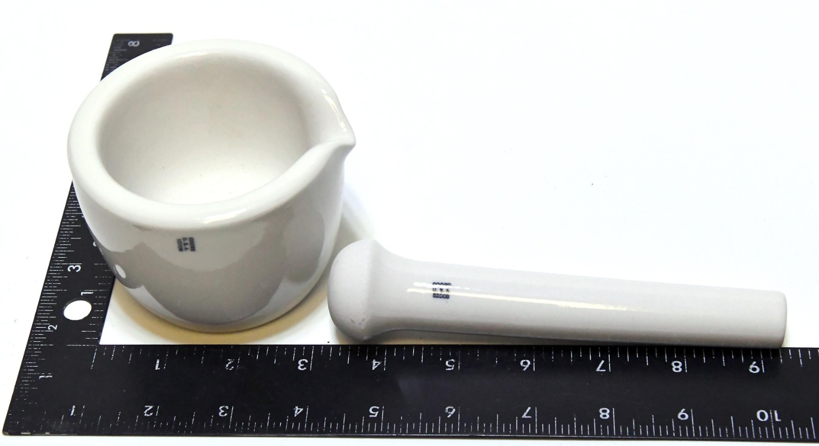 COORS 52006 MORTAR AND 52009 PESTLE WHITE CERAMIC