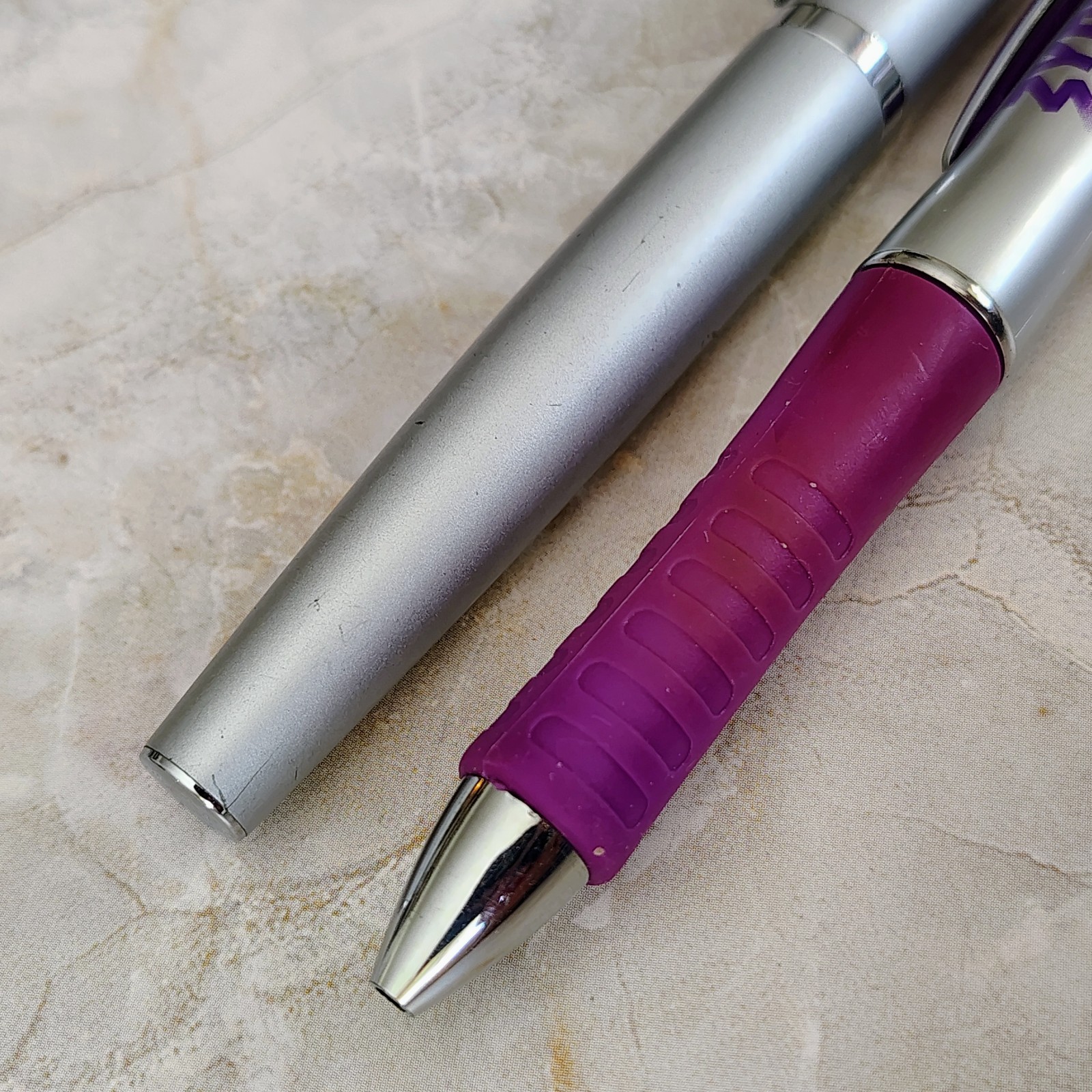 HTF 2 Zyprexa Pens Drug Rep Pharmaceutical Promo Medical Advertising Metal *READ