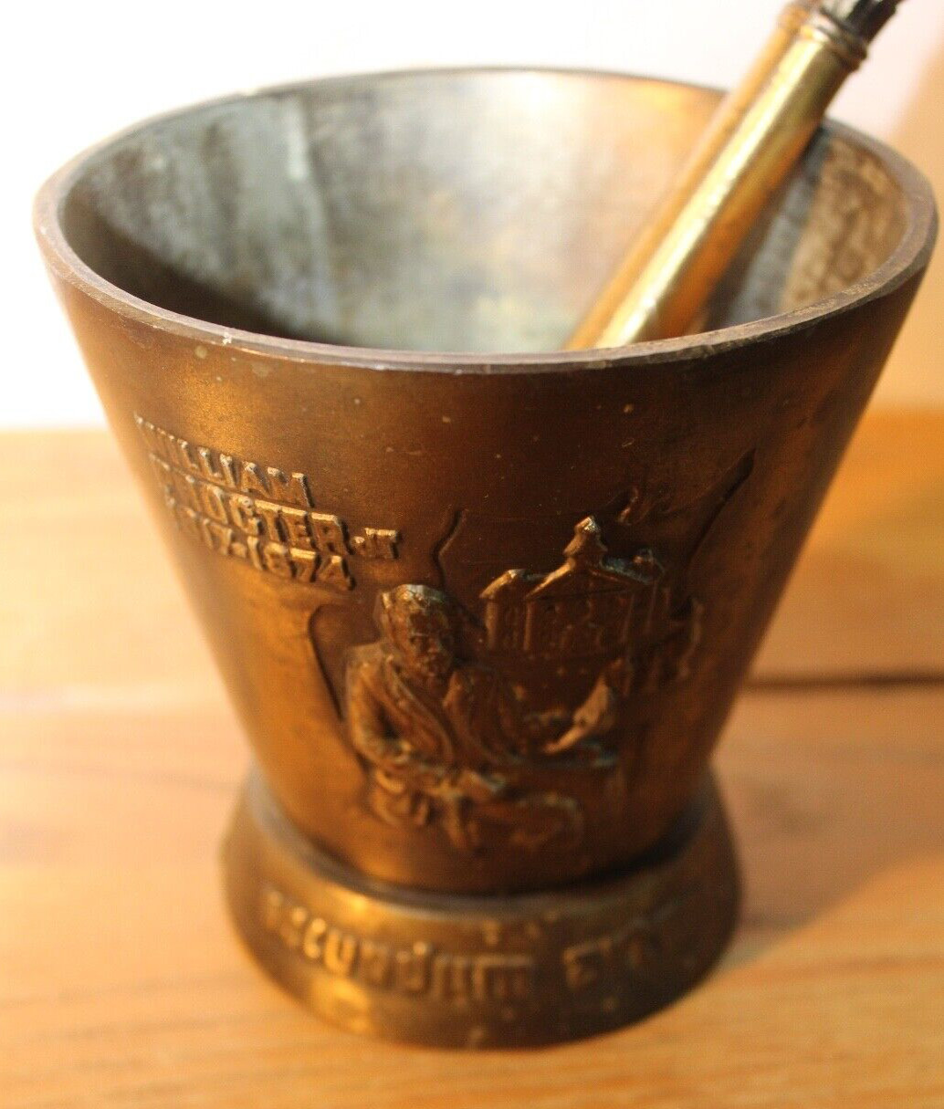 Antique Vtg Mortar and Pestle Brass Pharmacy Rx Wm Proctor 4 3/8″ T x 4 3/4″ D