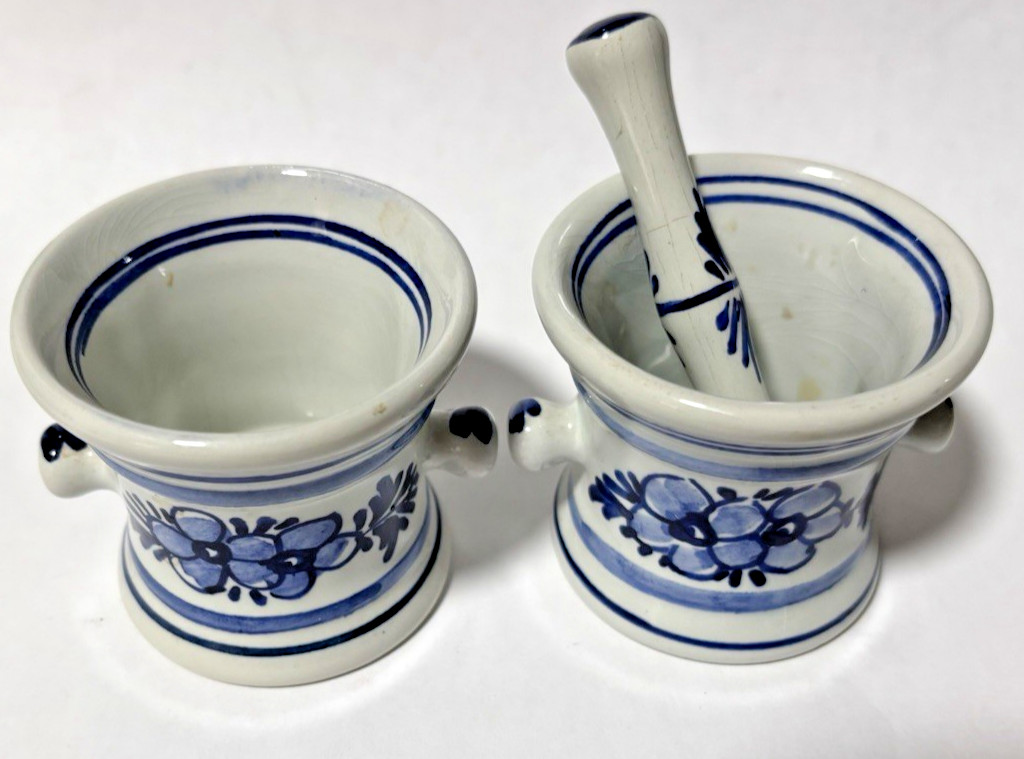 Delfts Holland Squibb Rx Mortars & Pestle Set