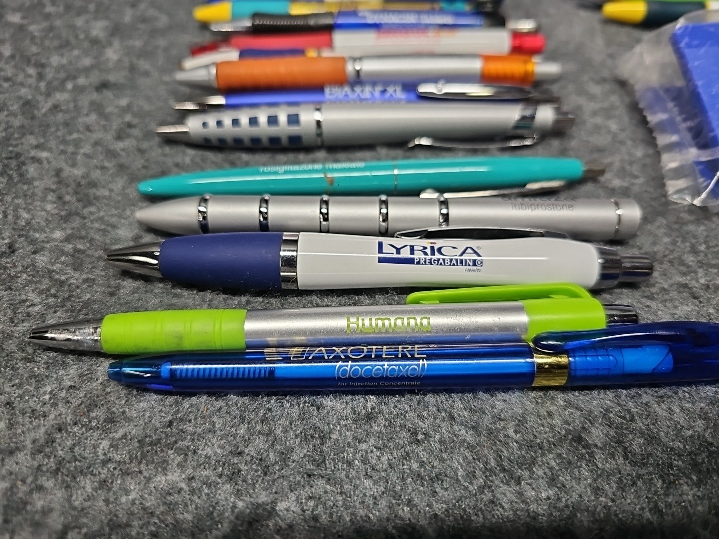 Pharmaceutical Lot Of Pens Clip Corkboard Viagra Lyrica Flomax Nexium Uroxatral