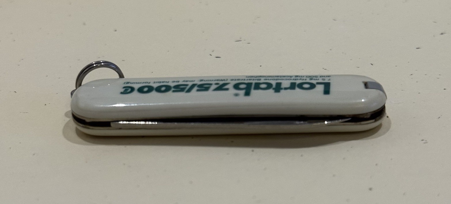 Vintage Lortab Pharmaceutical Marketing Swiss Army Knife Victorinox 7.5/500