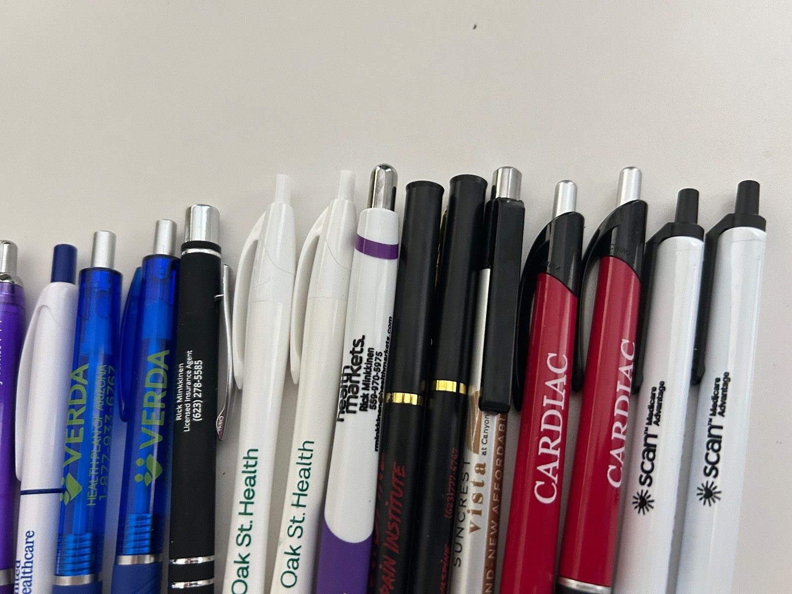 31 Lot Promo PENS Healthcare,Medical Service, Aging,Senior Living,Funeral,Health