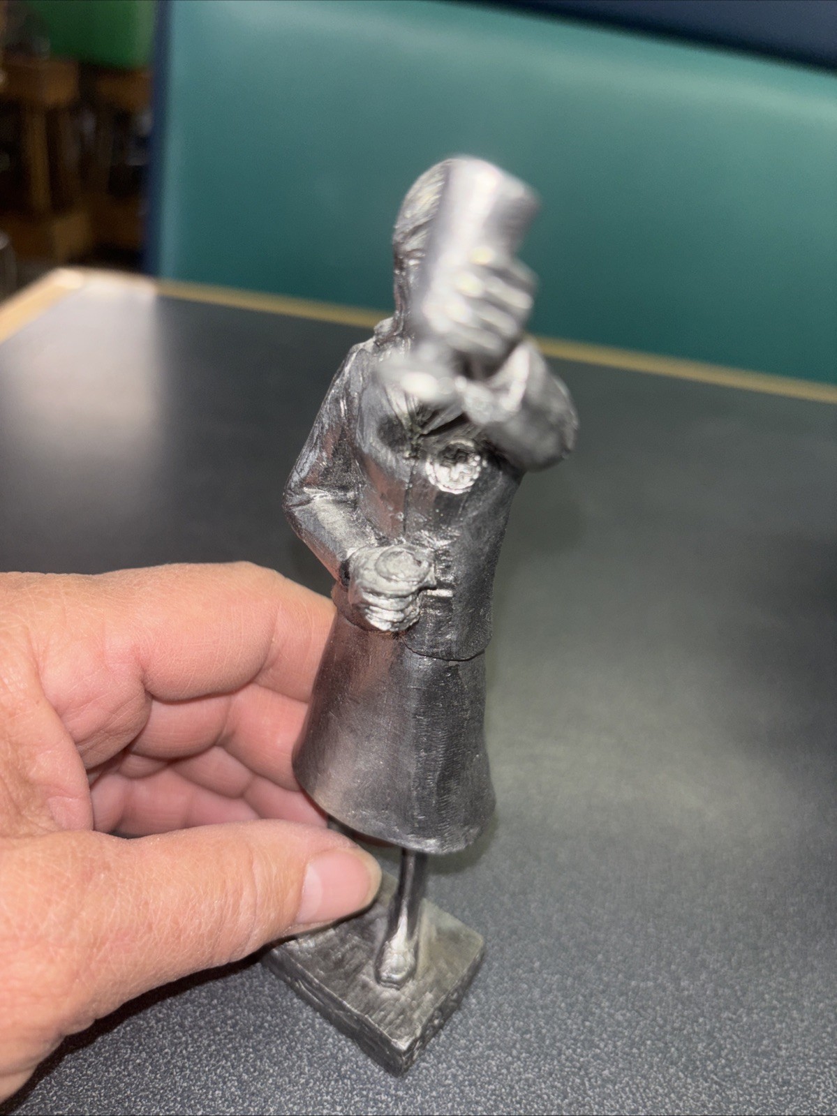 Vintage Handcrafter Pewter PHARMACIST Druggist Statue 6″ Female w Mortar Pestle
