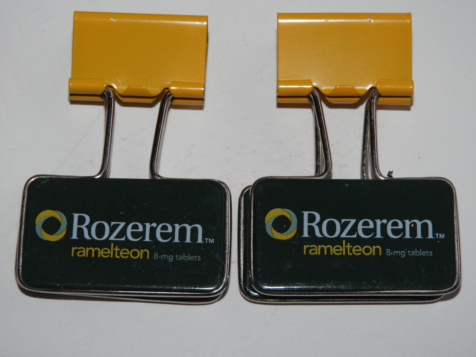 2 Rozerem Drug Rep Advertising Pharmaceuticals Collectible Binder Clips Pharma