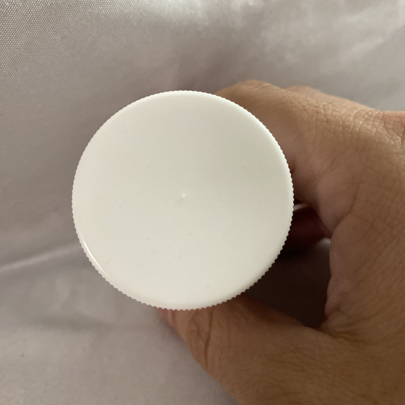 BERRY Plastics Corporation Plastic Ointment Jars 1/2 Oz White Plastic With Caps