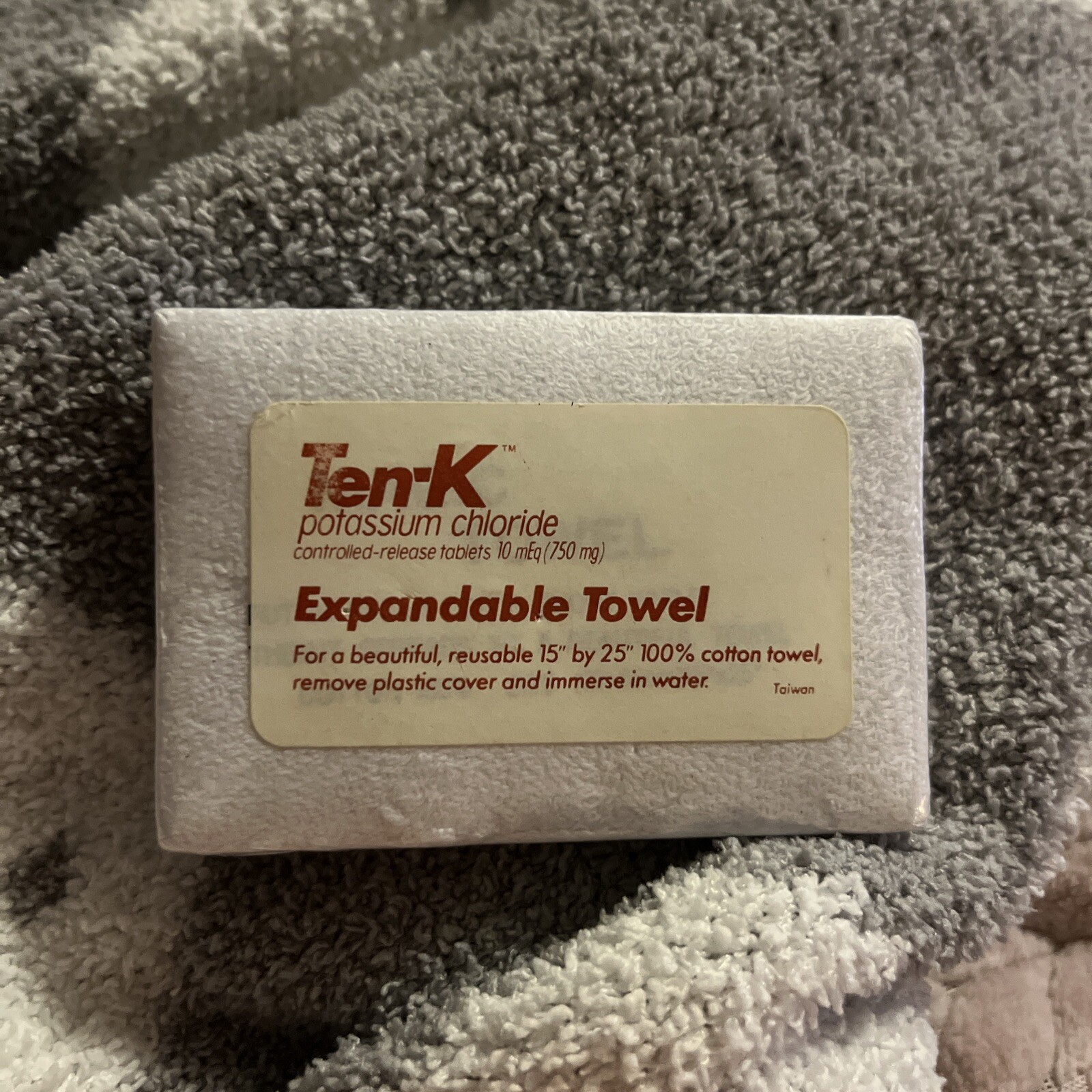 VINTAGE TEN-K POTASSIUM CHLORIDE New! Expandable Towel Pharma Sales Rep Giveaway
