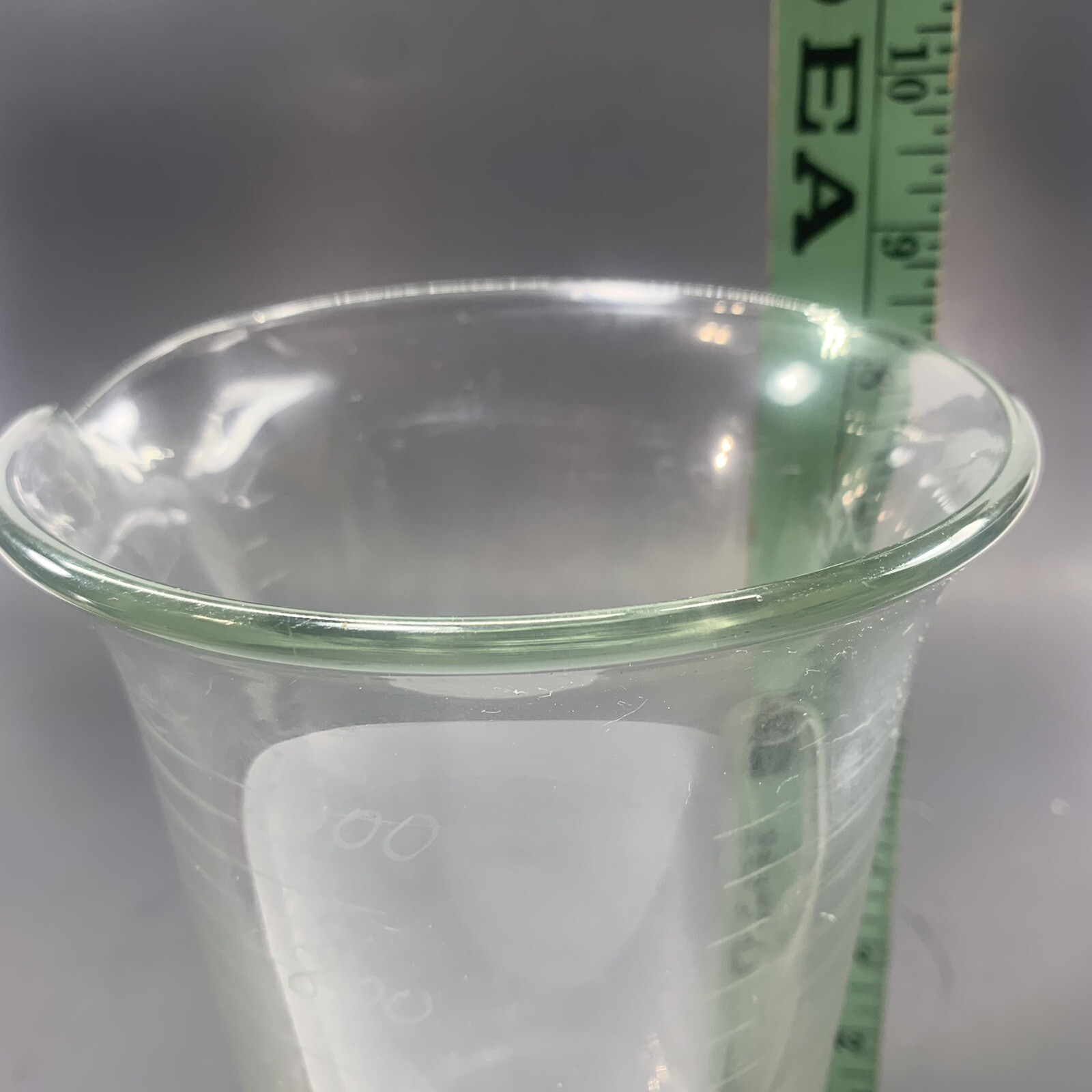 Vintage Glass Apothecary Chemist Mixology Darkroom 32 oz 1000 cc pitcher script
