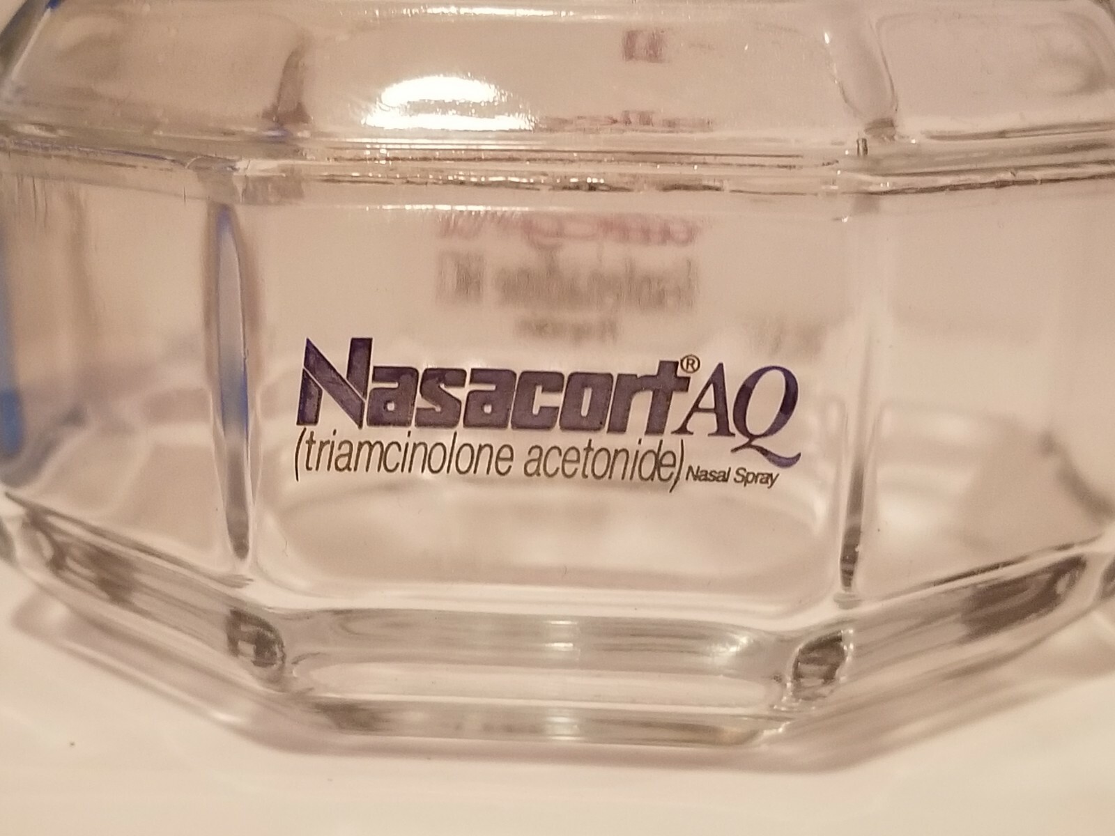 Nasacort AQ Nasal Spray Advertising Medical Collectible Covered Dish NIB Allegra