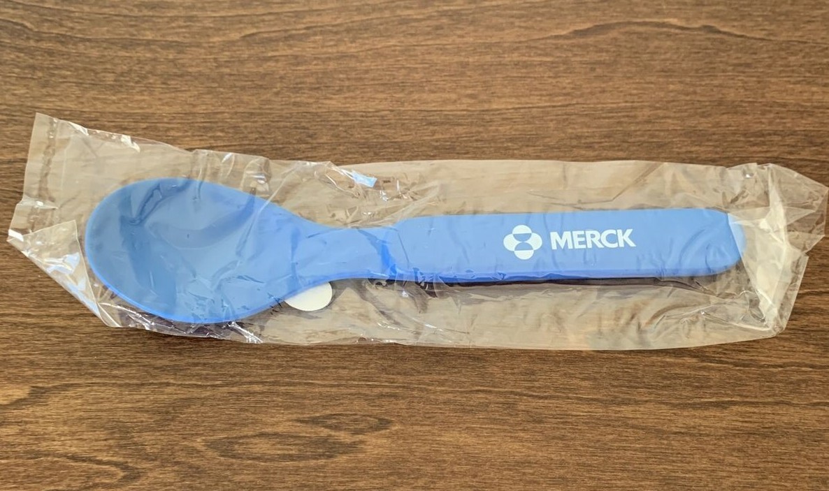 Merck Promotional Information Singulair Bib Spoon Brochure Eng/Esp