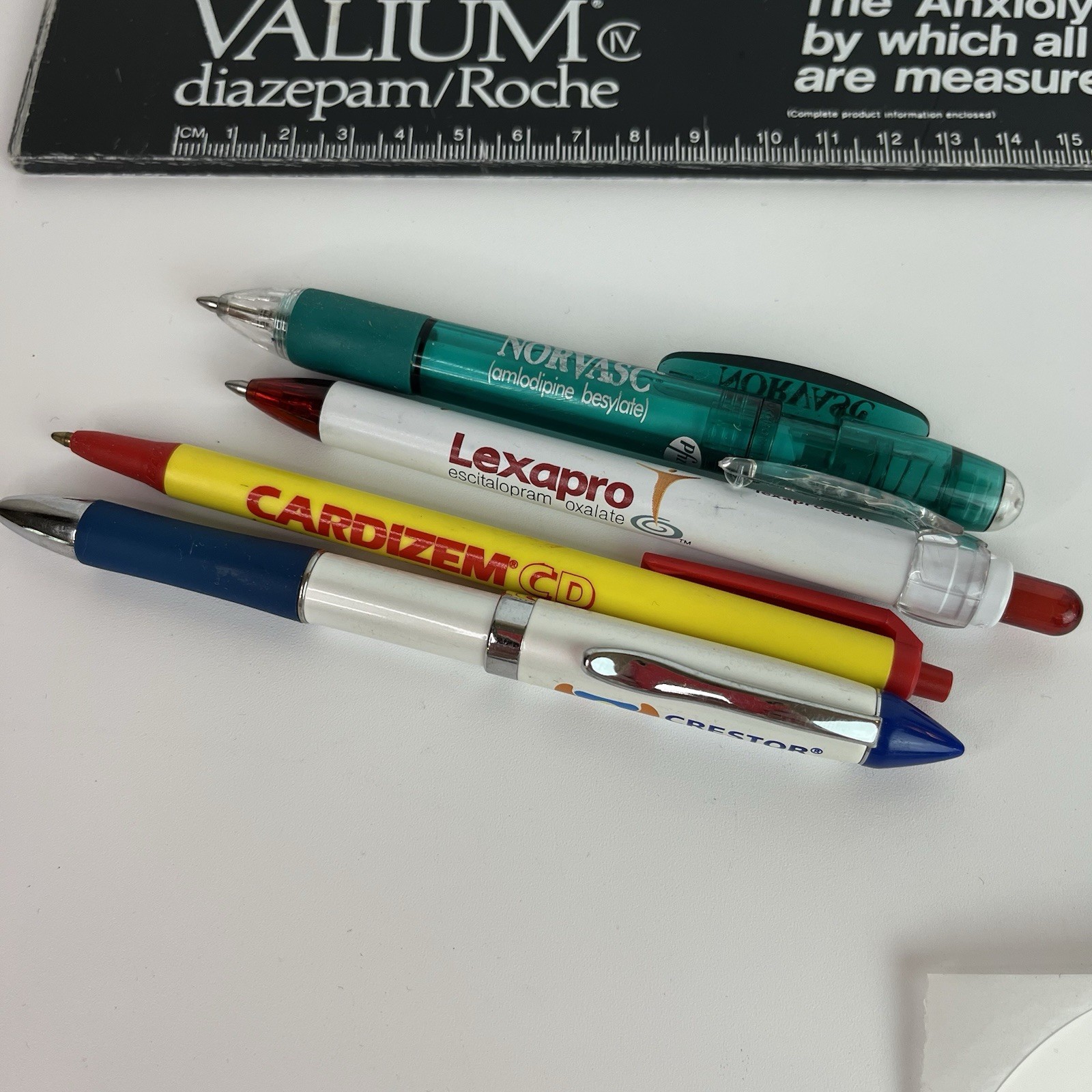 Vintage Roche Valium Black Plastic Ruler Pharmaceutical Ink Pens Lexapro Drug
