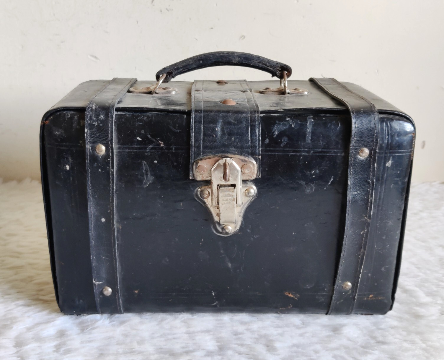 Vintage Fabricks Wood Leather Homoeopathic USA Medicine Case Travel LETH113
