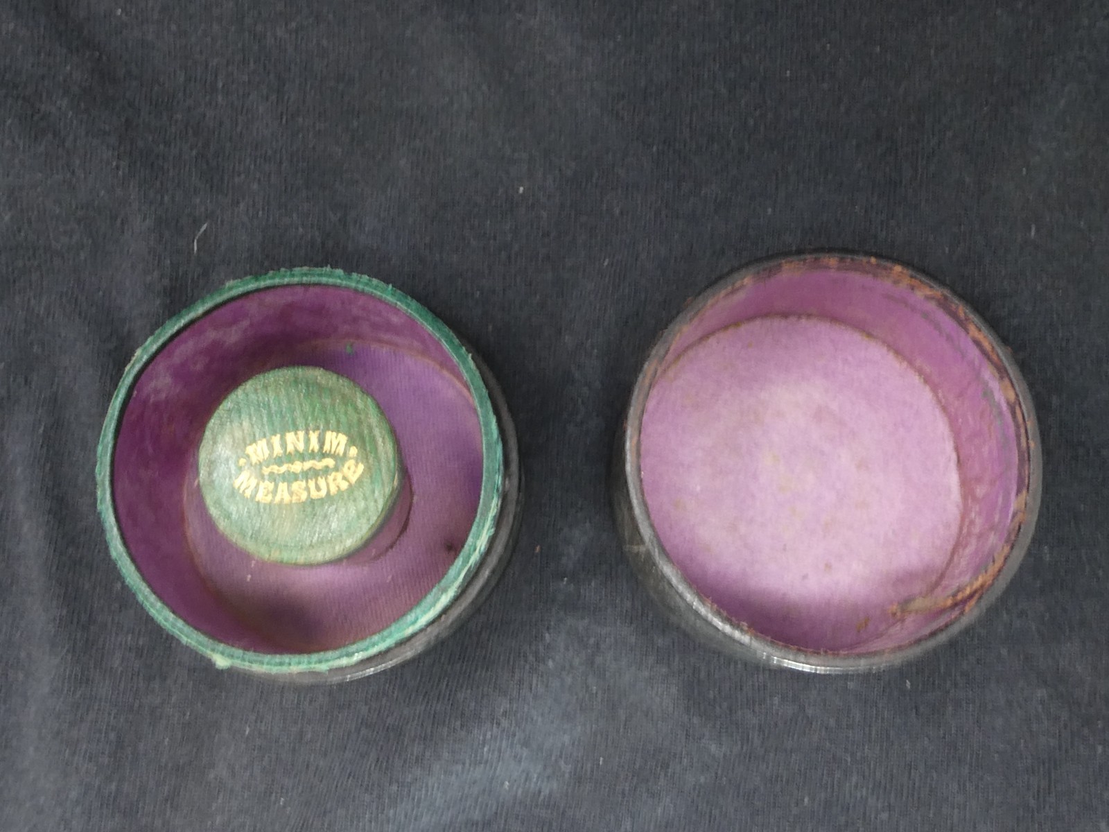 Cased Minim & Medicine Glass Measure Etched Apothecary Graduated Set
