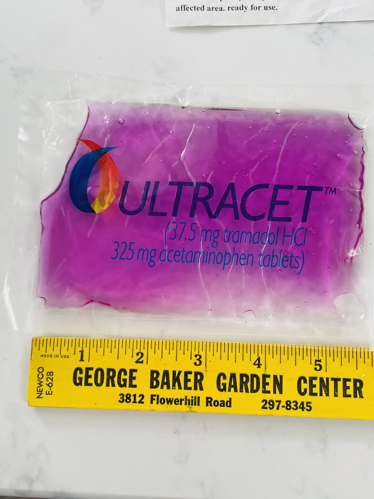 Pharmaceutical Drug Rep Lot Biaxin Magnets & Magnetic Clips + Ultracet Cold/Hot