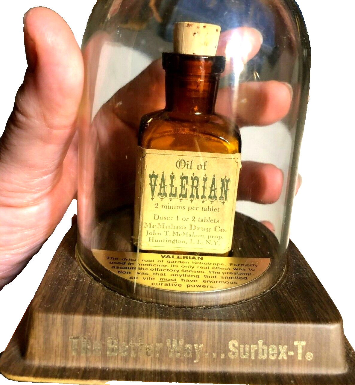 Set Of 4 Pharmaceutical Medicine Bottles Advertising Surbex -T Oil Of Valerian
