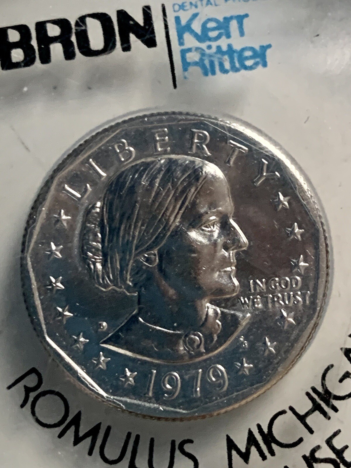 Pharmaceutical Drug Rep Collectible Susan B Anthony Paperweight Kerr Ritter Sybr