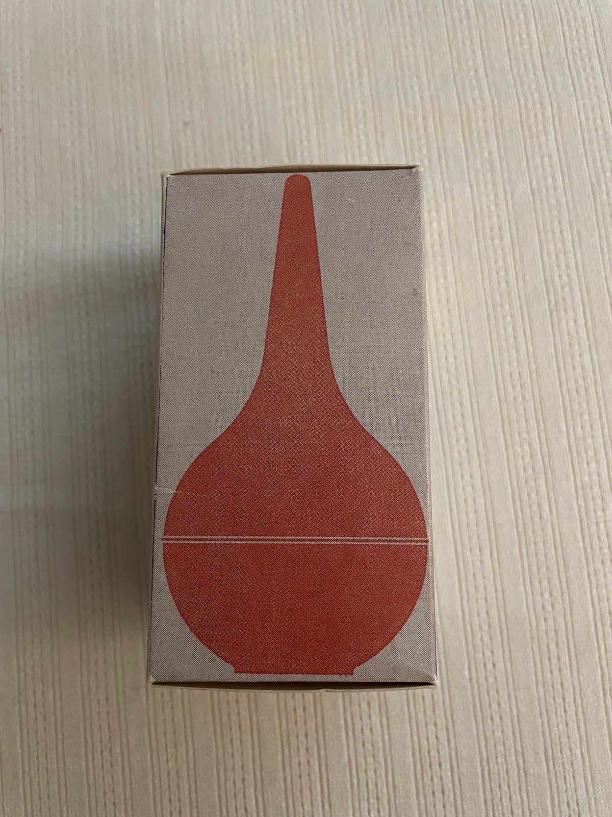 Vintage Davol Reusable Rubber Ear Syringe 2 oz Red original box, MPN 527