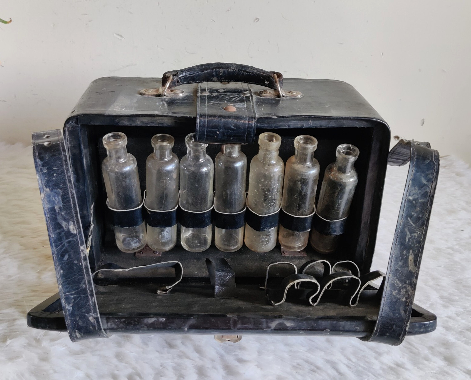 Vintage Fabricks Wood Leather Homoeopathic USA Medicine Case Travel LETH113