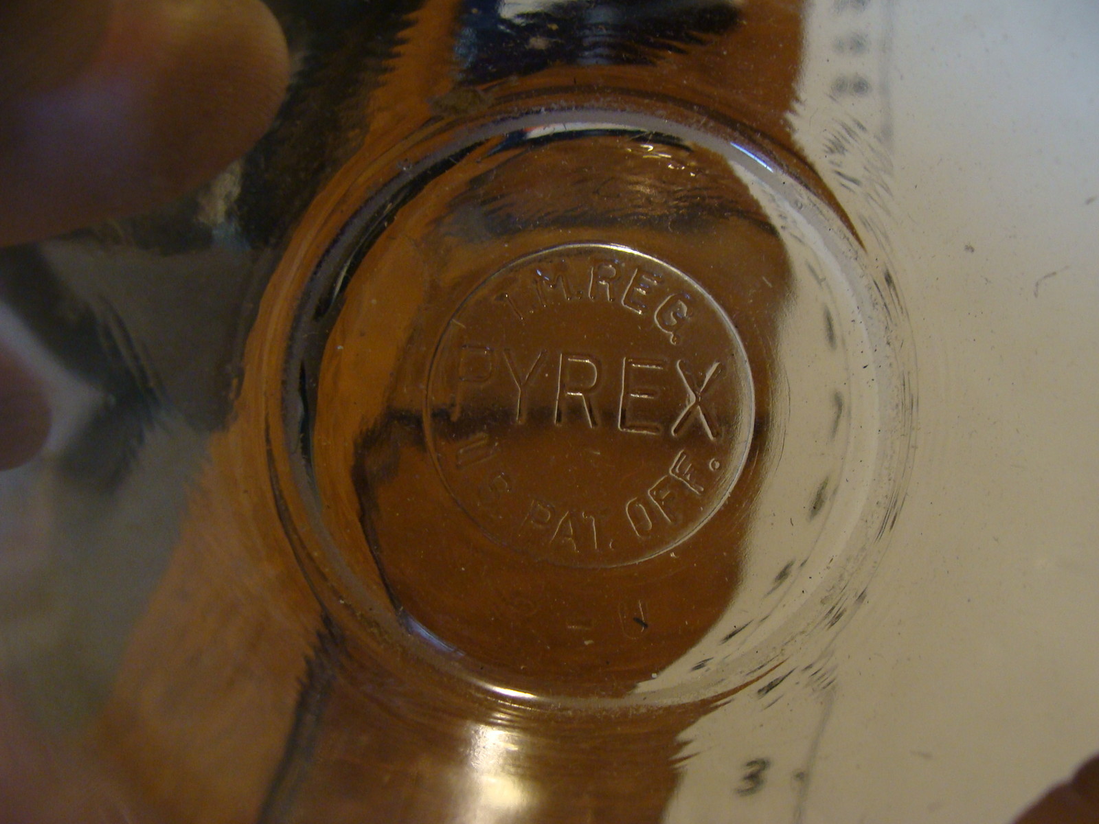 VINTAGE APOTHECARY ITEM: PYREX GLASS CONTAINER