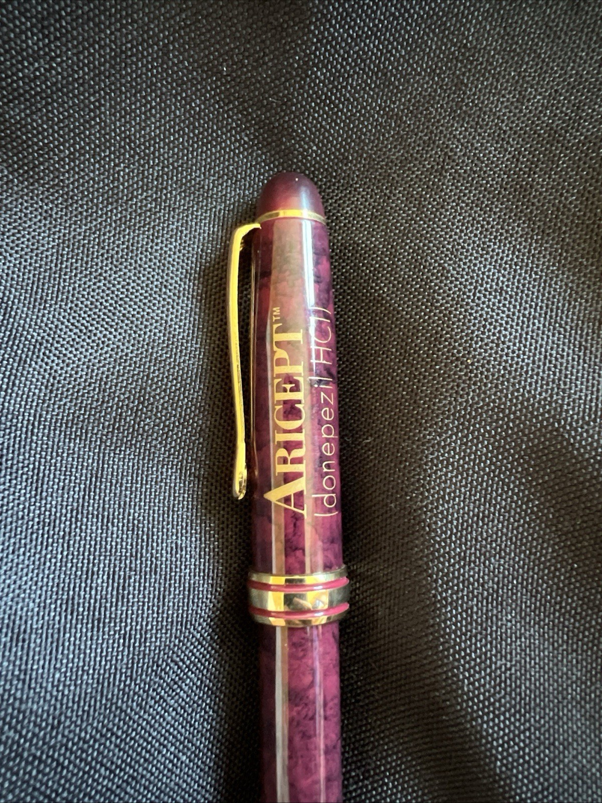 Aricept Donepezil HCl Burgundy Gold Pharmaceutical Collectible Promo Pen