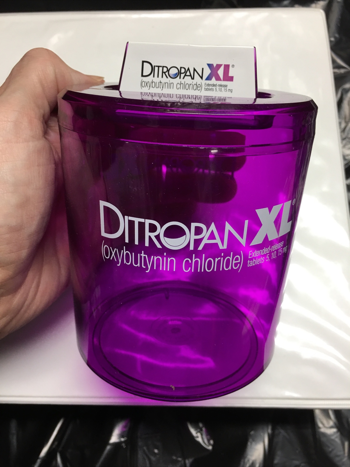 Ditropan XL Jar Multipurpose Drug Rep Pharmaceutical Pens Plastic Collectibles