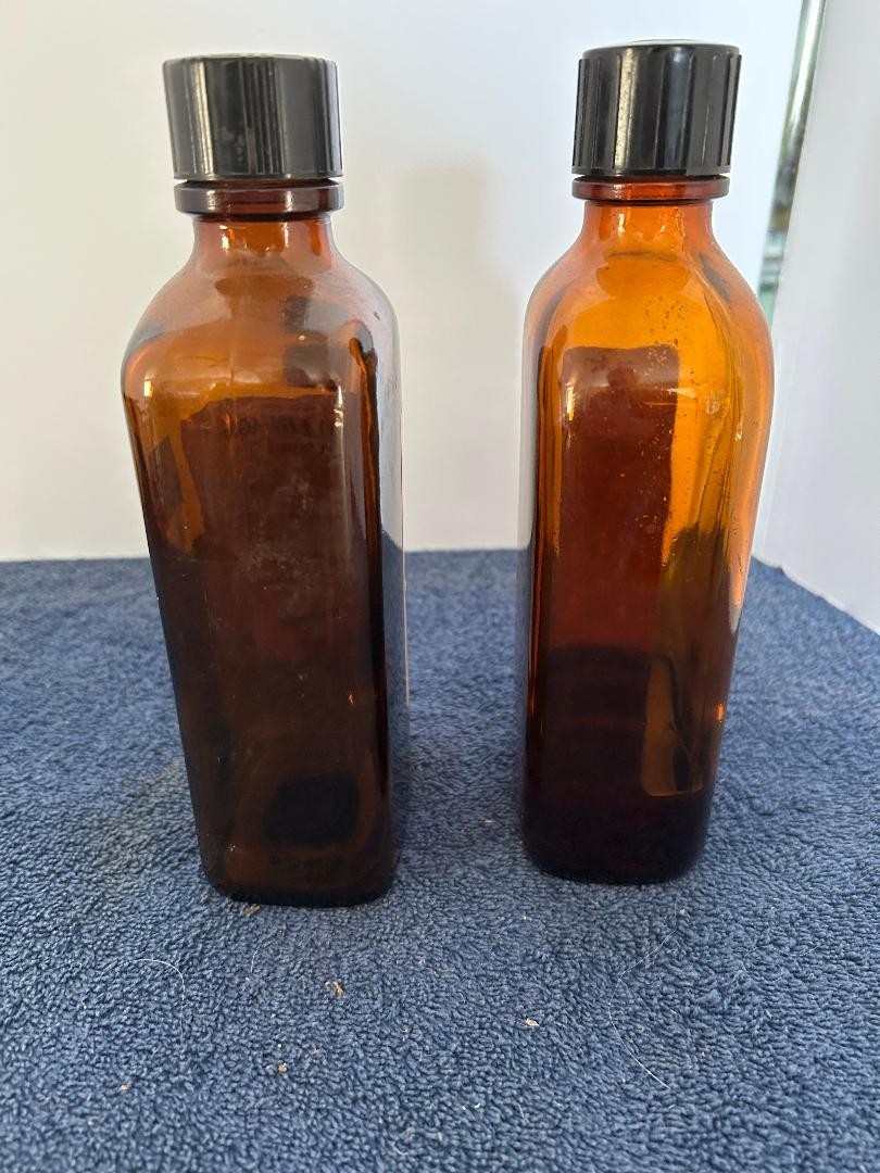 Vintage Parke Davis Colchicum Seed POISON bottle and Lufyllin-GG Elixir EMPTY