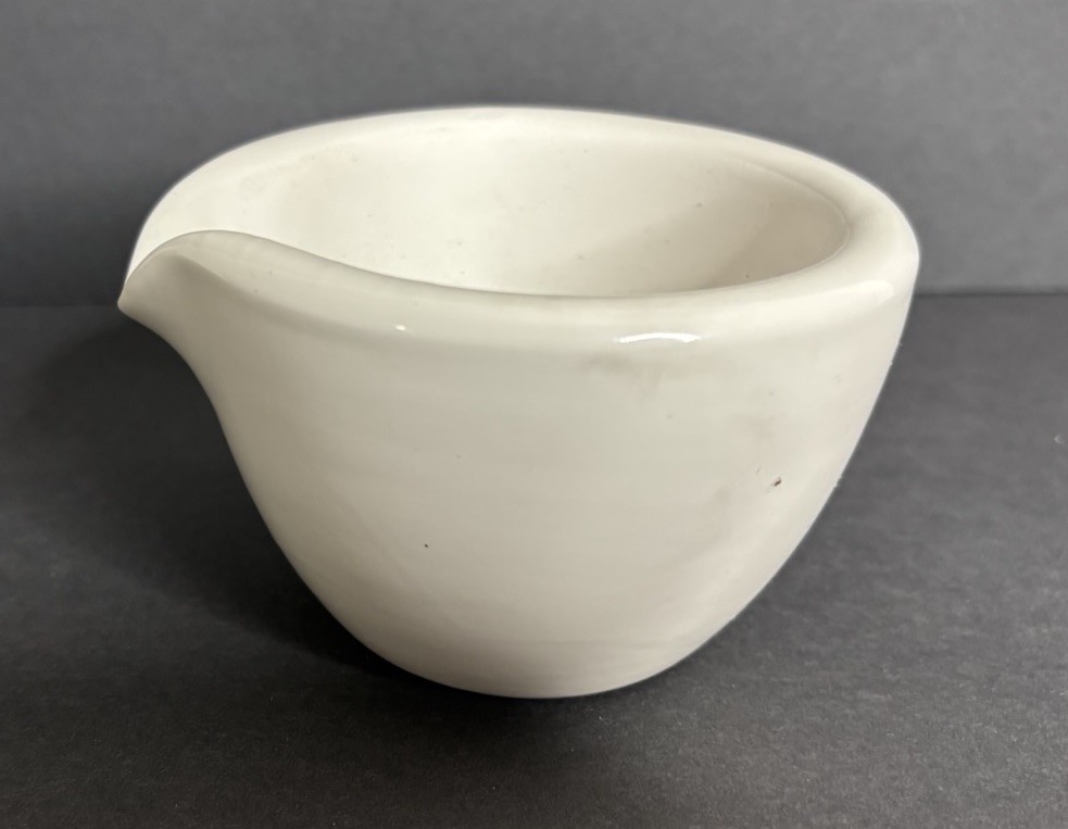 Coors Mortar Pharmacy Apothecary Lab 522-1 White Small Porcelain