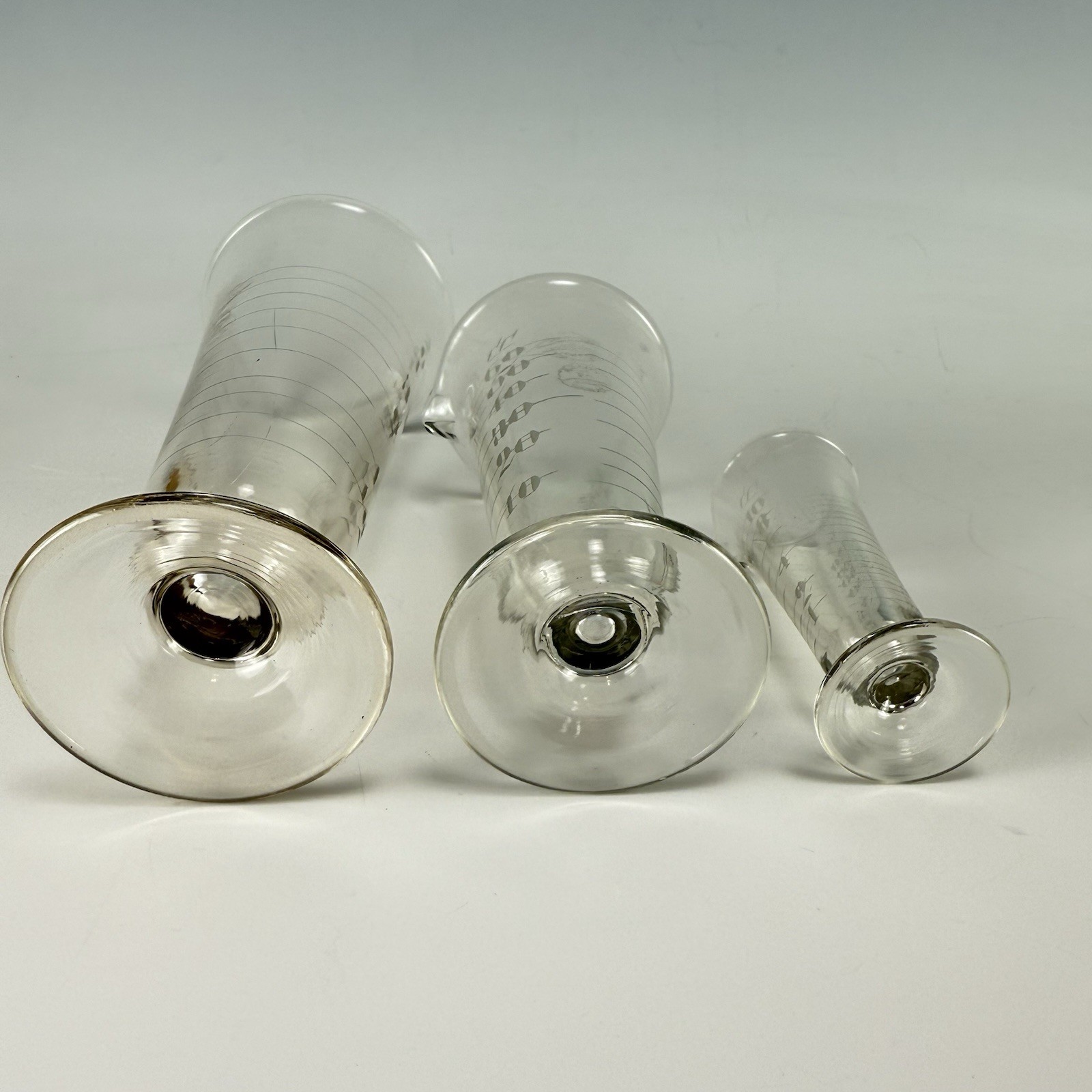 VTG 1930s Armstrongs Phenix Cone Shape Double Scale Pharmaceutical Graduates